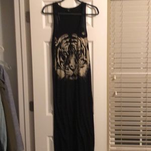 Forever 21 Dresses - BOGO 🦃 Graphic Tiger Maxi Dress Forever 21 Dresses - BOGO 🦃 Graphic Tiger Maxi Dress